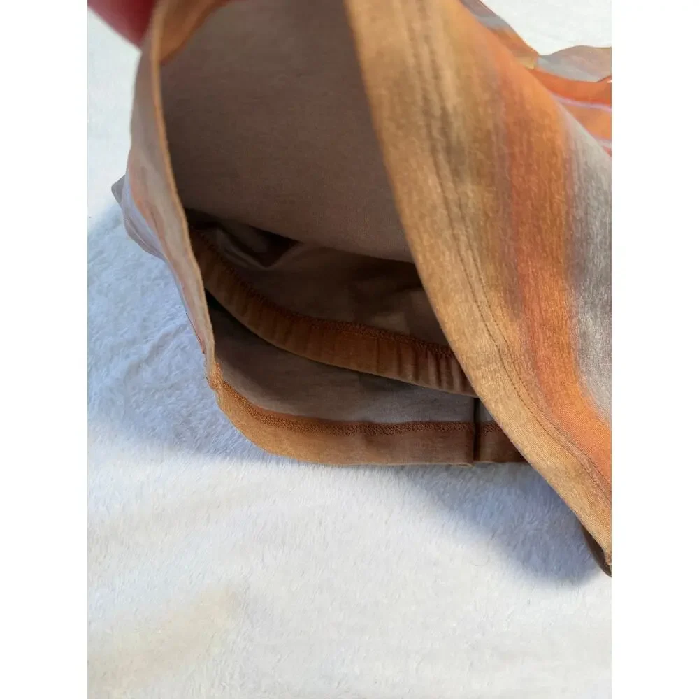 Beyond Yoga Tank Crop Top Shelf Bra Sunset Refocus Softmark Sunset Medium NWT - Picture 8 of 8